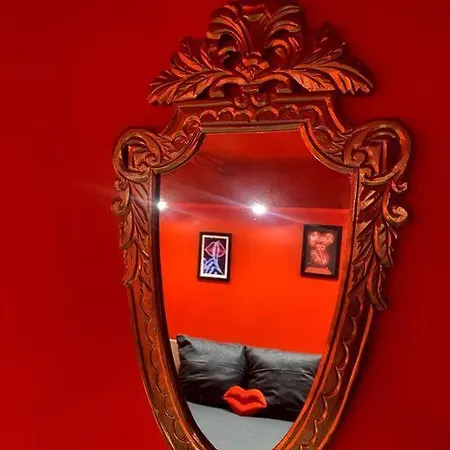 Le Cineglam Spa Lägenhet *